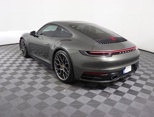 2022 Porsche 911 Carrera 4S