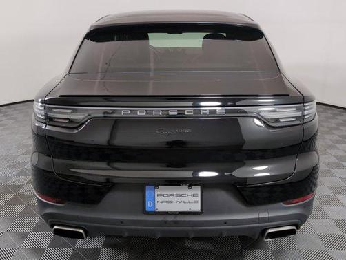 2022 Porsche Cayenne Platinum Edition