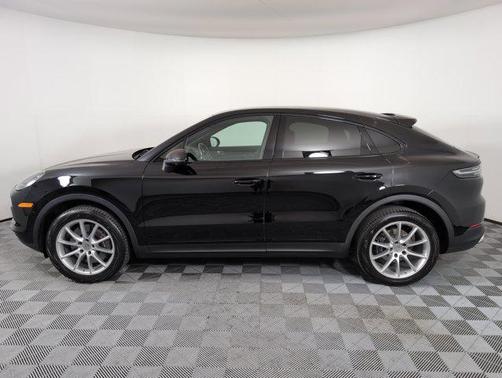 2022 Porsche Cayenne Platinum Edition