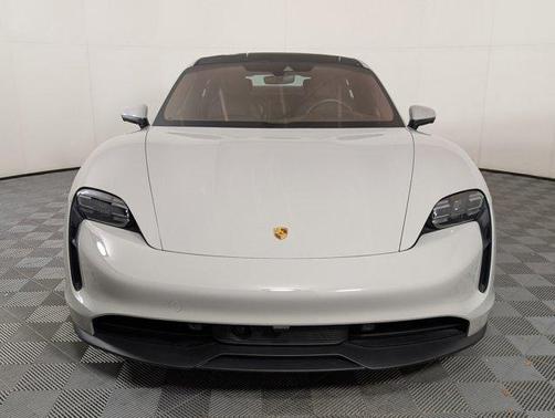 2022 Porsche Taycan RWD