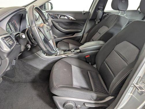 2018 INFINITI QX30 PURE