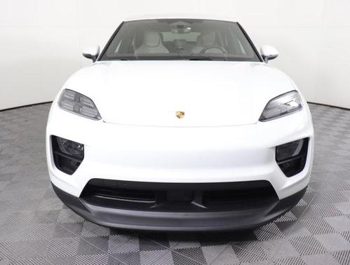 2024 Porsche Macan Electric 4