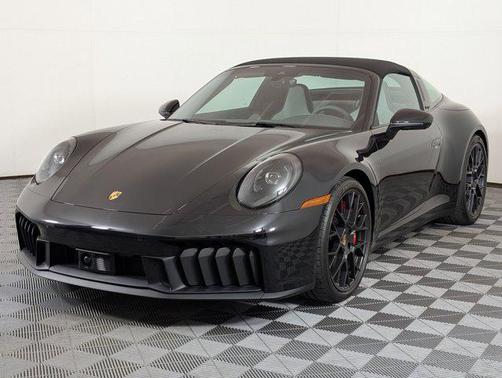 2025 Porsche 911 Targa 4 GTS