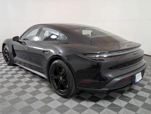 2026 Porsche Taycan 4