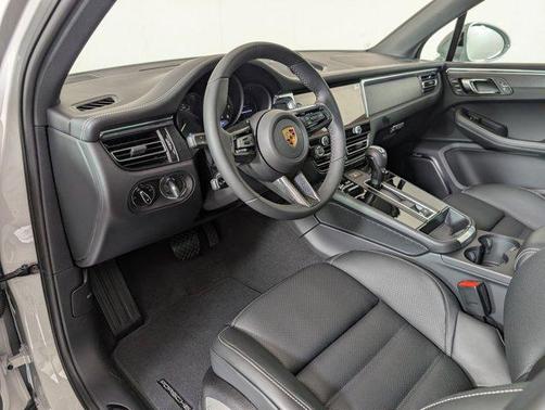 2026 Porsche Macan GTS