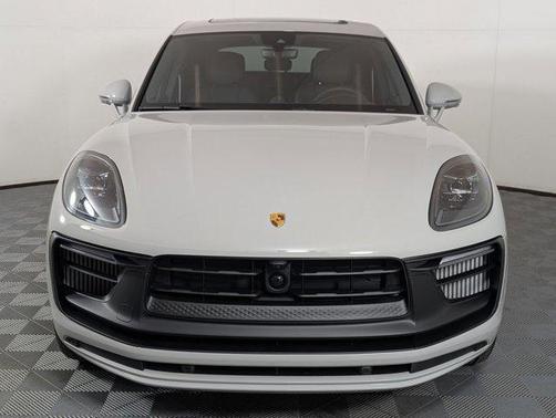 2026 Porsche Macan GTS