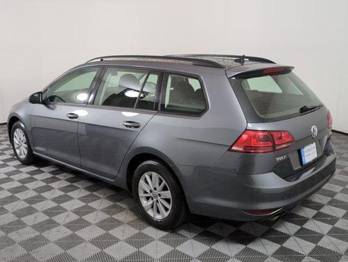2016 Volkswagen Golf SportWagen TSI S 4-Door
