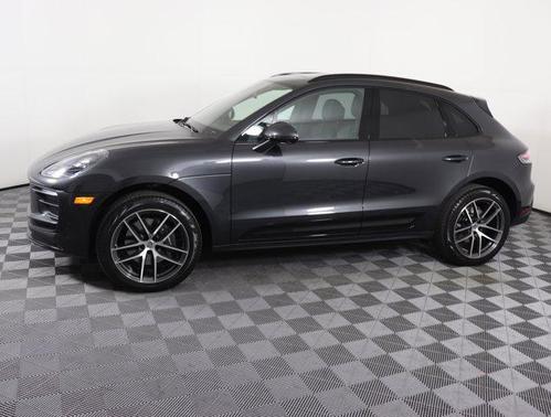 2025 Porsche Macan Base
