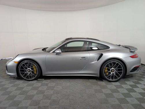 2017 Porsche 911 Turbo S