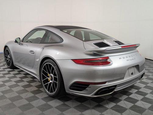 2017 Porsche 911 Turbo S