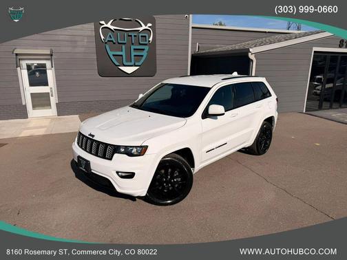 Bright White Clearcoat 2020 Jeep Grand Cherokee Altitude