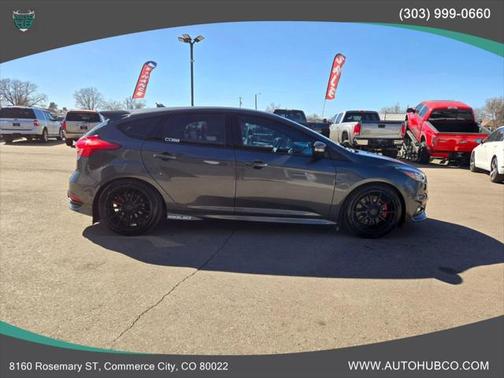 2018 Ford Focus ST