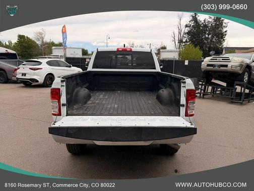 Bright White Clearcoat 2022 RAM 2500 Tradesman Crew Cab 4x4 8' Box