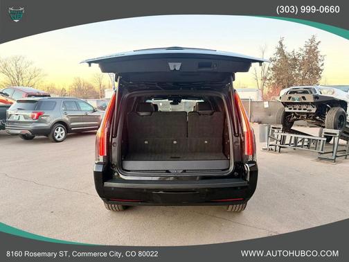 2020 Cadillac Escalade Platinum