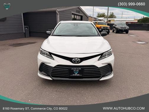 White 2022 Toyota Camry LE