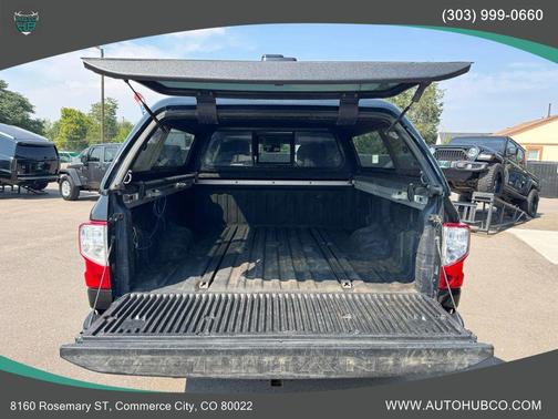 2017 Nissan Titan XD SL