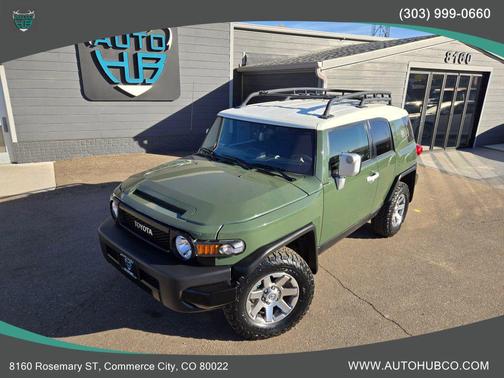 2014 Toyota FJ Cruiser Base