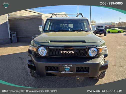 2014 Toyota FJ Cruiser Base