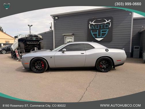 2015 Dodge Challenger SRT Hellcat