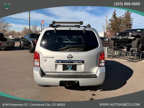 2011 Nissan Pathfinder Silver