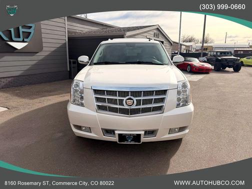 2014 Cadillac Escalade Platinum Edition