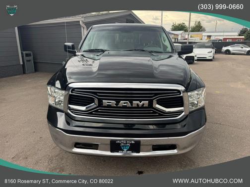 2017 RAM 1500 SLT