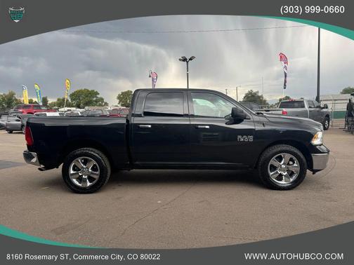 2017 RAM 1500 SLT