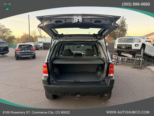 2003 Ford Escape XLS