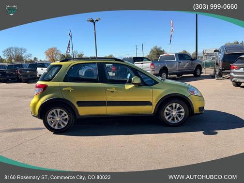 2013 Suzuki SX4 Tech Valu Pkg (NAV)