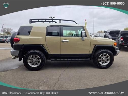 2012 Toyota FJ Cruiser Base