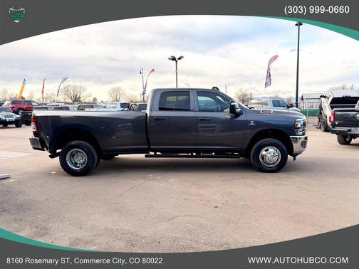 2023 RAM 3500 Tradesman Crew Cab 4x4 8' Box