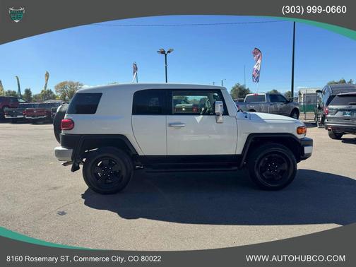 2013 Toyota FJ Cruiser Base