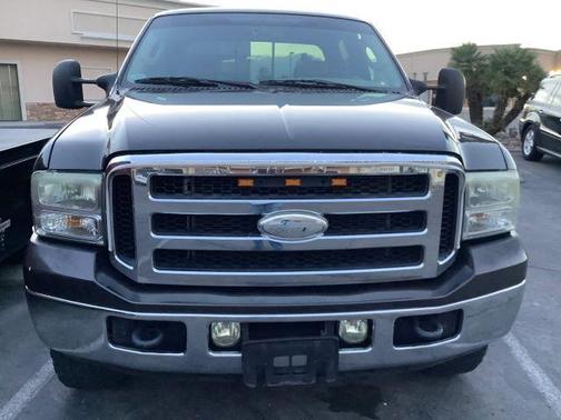 Gray 2006 Ford F-250 XL