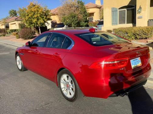 2017 Jaguar XE 20d Premium