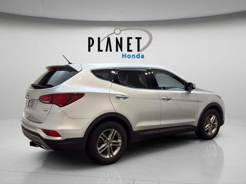 Sparkling Silver 2018 Hyundai Santa Fe Sport 2.4L