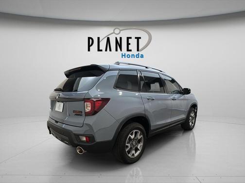 Sonic Gray Pearl 2023 Honda Passport TrailSport