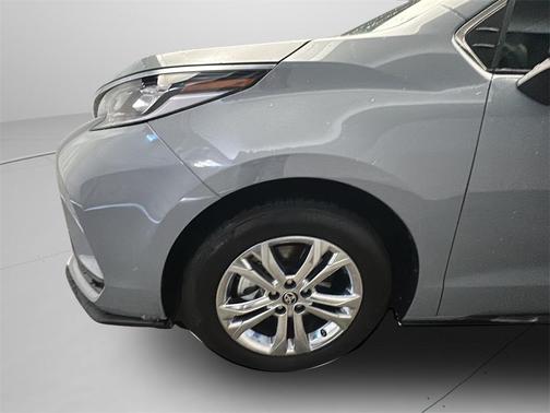 2023 Toyota Sienna XSE