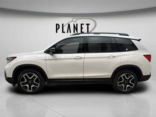 2023 Honda Passport Elite