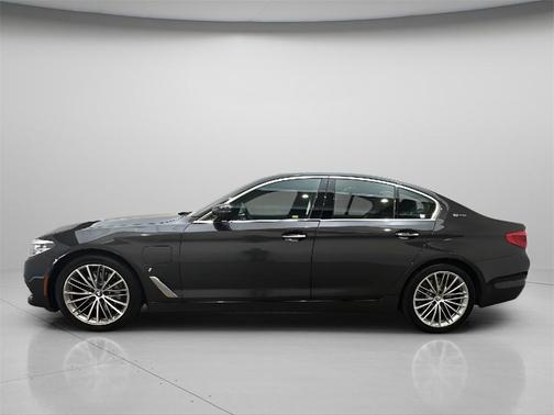 2018 BMW 530e xDrive iPerformance