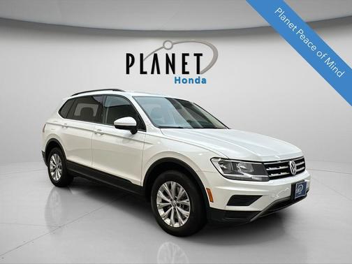 Pure White 2018 Volkswagen Tiguan 2.0T S