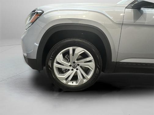 2022 Volkswagen Atlas 3.6L SE w/Technology
