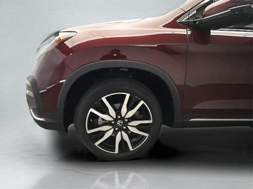 2022 Honda Pilot Touring 7-Passenger