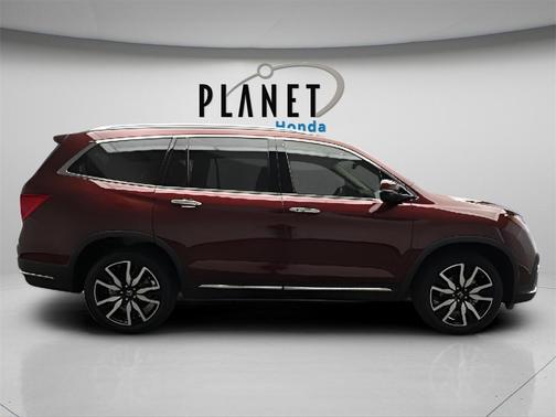 2022 Honda Pilot Touring 7-Passenger
