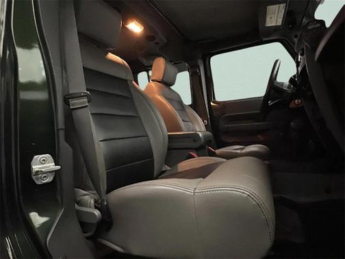 2010 Jeep Wrangler Unlimited Sport