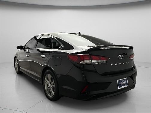 2018 Hyundai SONATA Limited