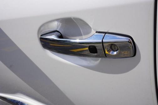 2014 Lexus LX 570 Base