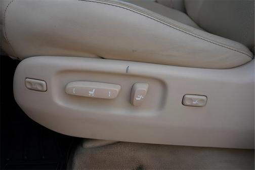 2014 Lexus LX 570 Base