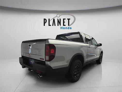 2025 Honda Ridgeline TrailSport+