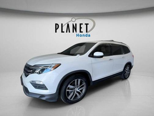 2017 Honda Pilot Elite