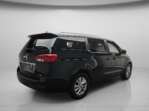 2015 Kia Sedona LX